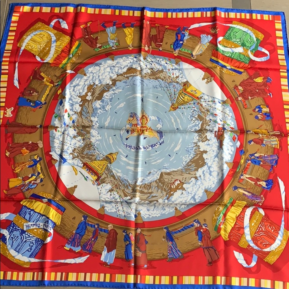 Hermès Scarf